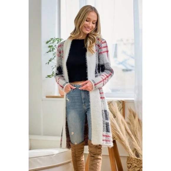 Red Ivory Fuzzy Eyelash Plaid Pattern Coatigan Cardigan Knit Sweater - Picture 2 of 4